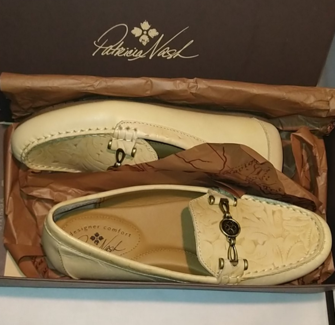 Patricia Nash's Trevi Moccasin Loafers size 6M 127LEA