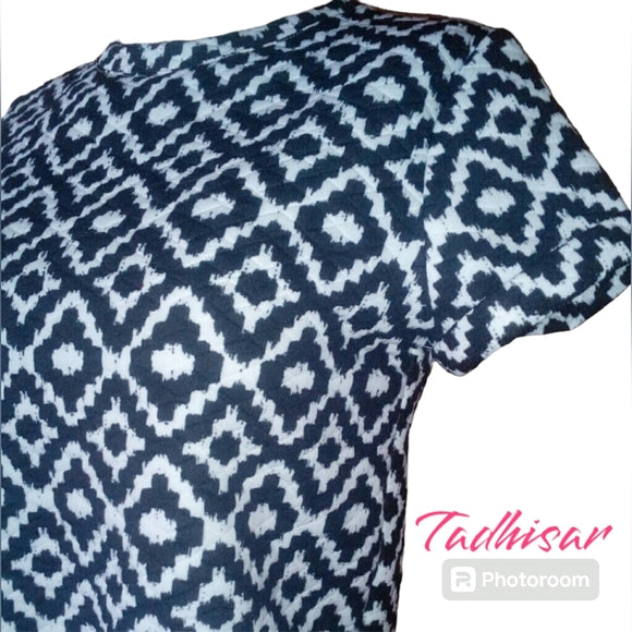 Necessary Objects Big Girls Quilted Crop Blouse Top.