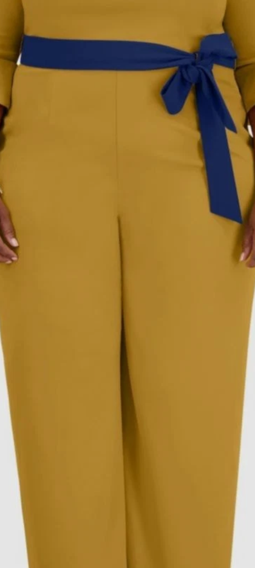 Chemise à volants en crêpe de plongée Kasper à col en V