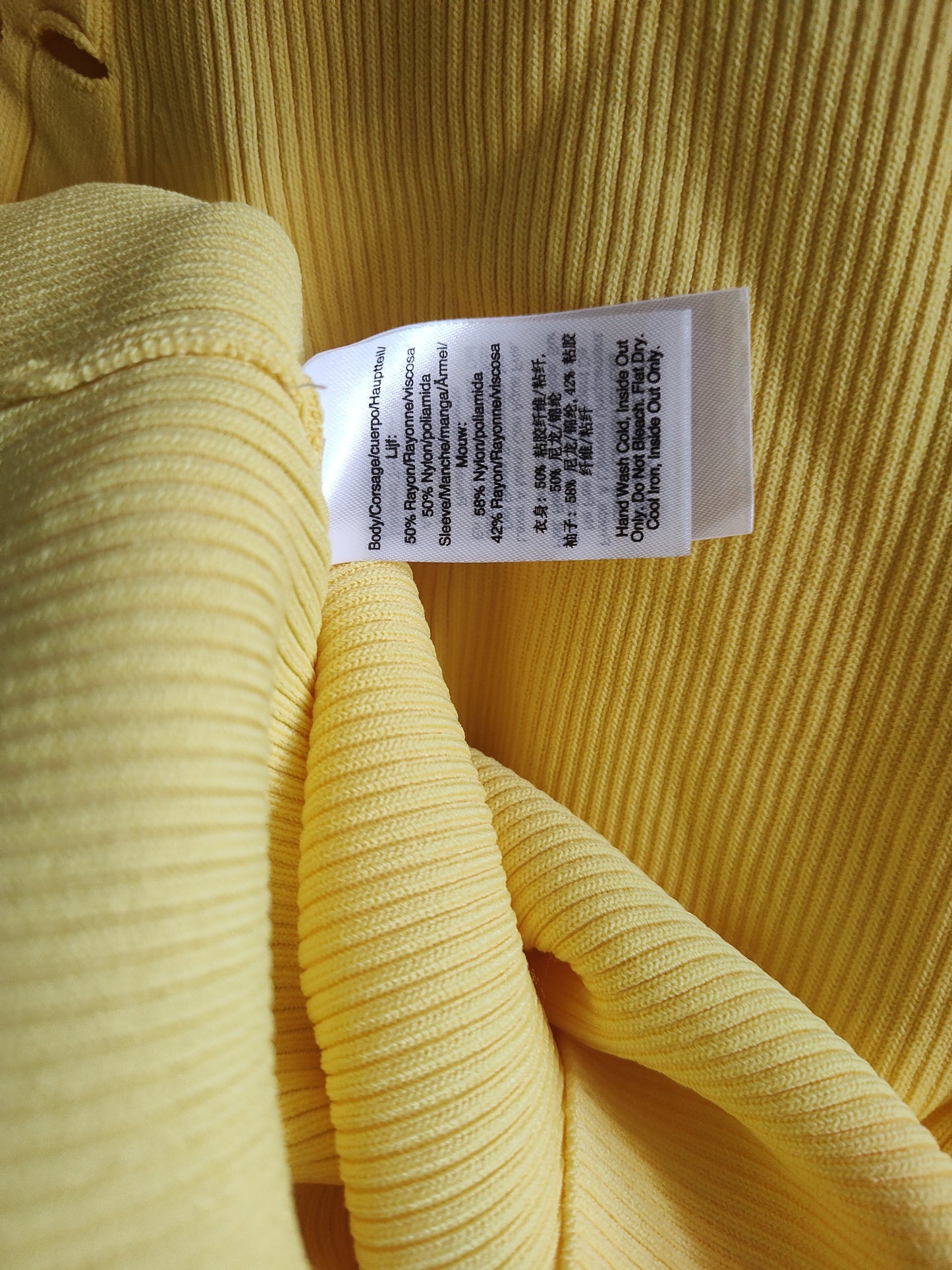DKNY Goldfinch - Pull côtelé à manches à carreaux pour femme