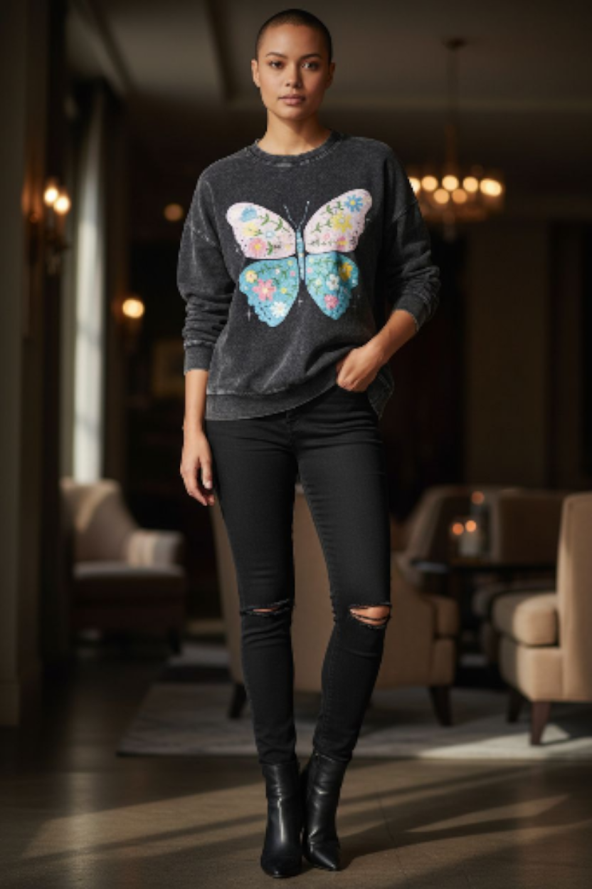 Rebellious One Juniors Butterfly Long-Sleeve sweatshirt top. Black Medium