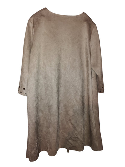 Robe droite cloutée en faux daim grande taille Vince Camuto 