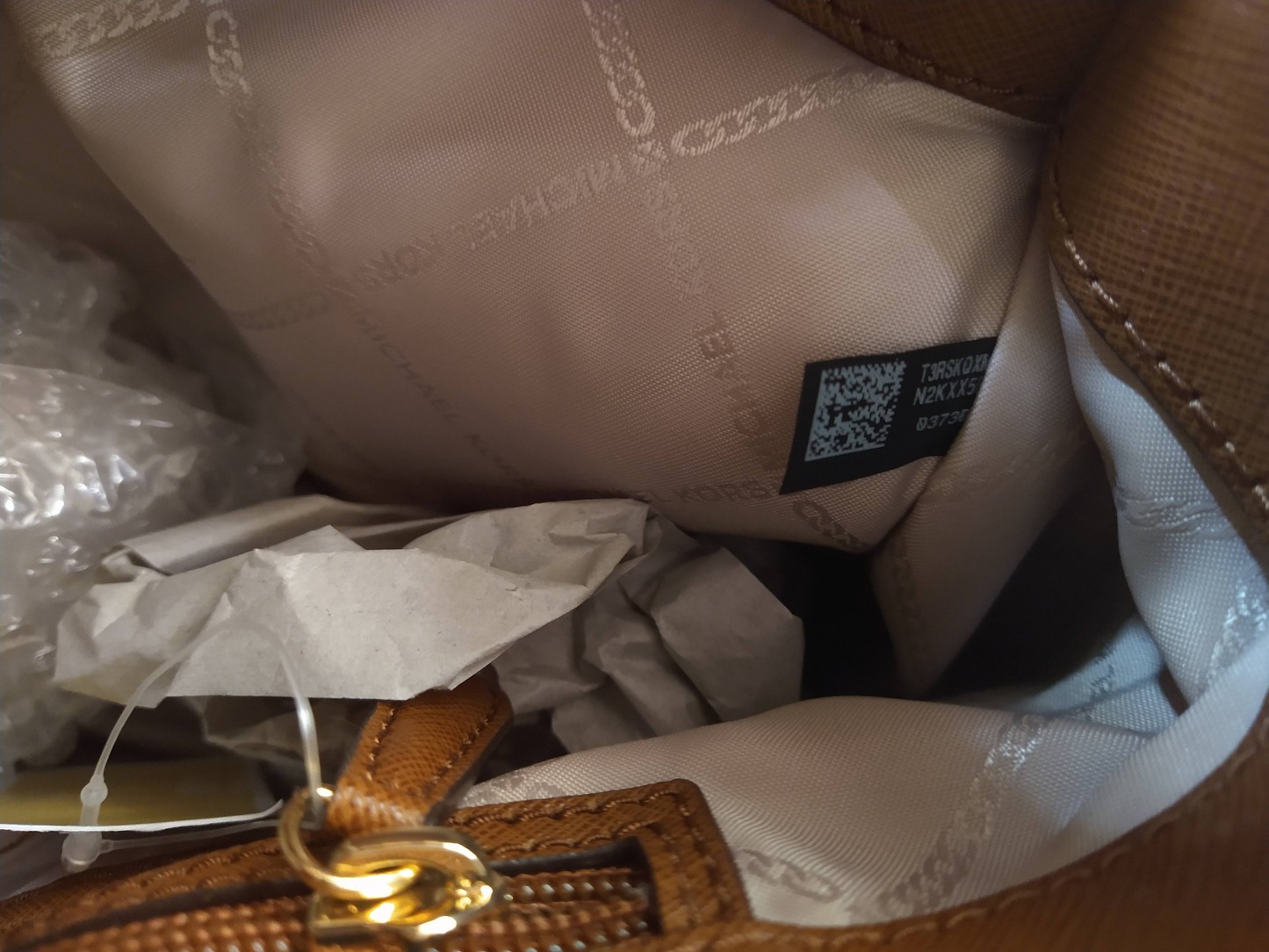 Michael Kors Jet Set XL East West Saffiano Leather Travel Tote Bag