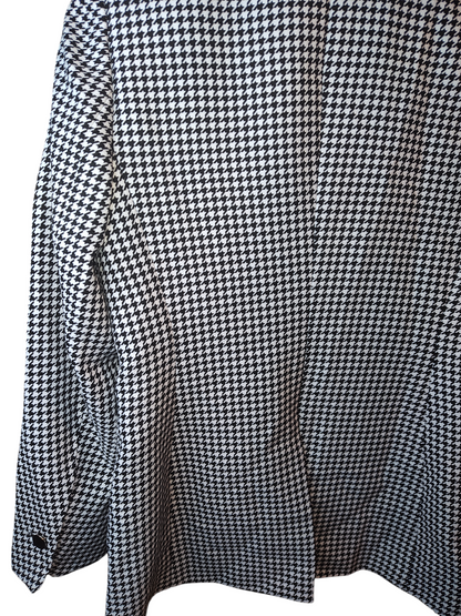 Anne Klein Women's Size 2 Blazer.  Mini-Herringbone Tailored – Black & White