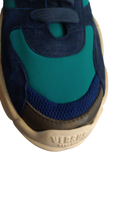 VERSACE VERSUS  Mens F2VNRC Suede Lace up Fashion Sneakers, BLUE 40